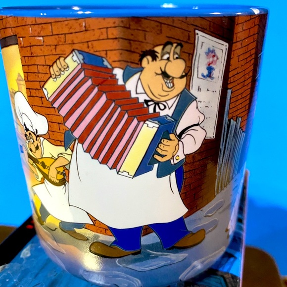 WALT DISNEY’S LADY AND THE TRAMP 90’s DISNEY STORE EXCLUSIVE CERAMIC MUG JAPAN - Picture 5 of 16